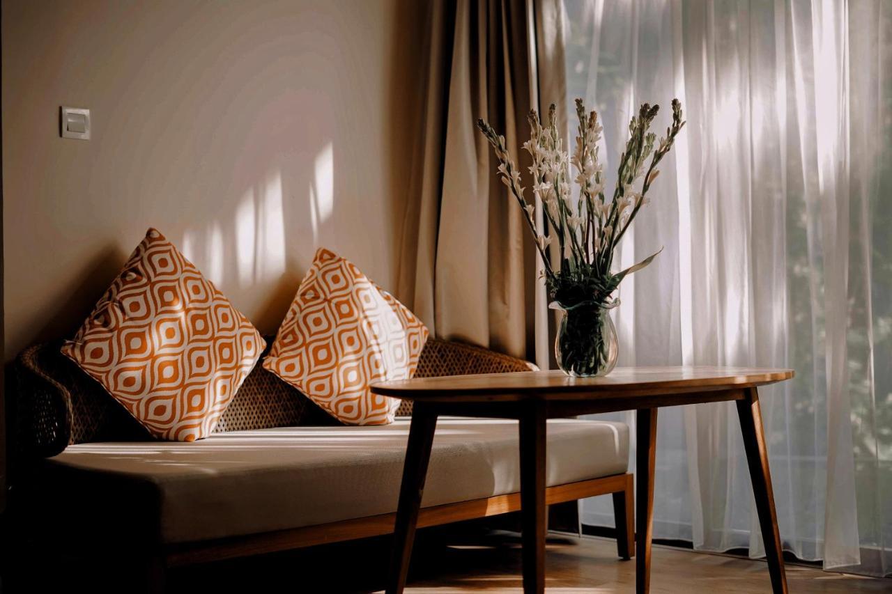 The Sebali Resort Убуд Екстер'єр фото A table and a sofa