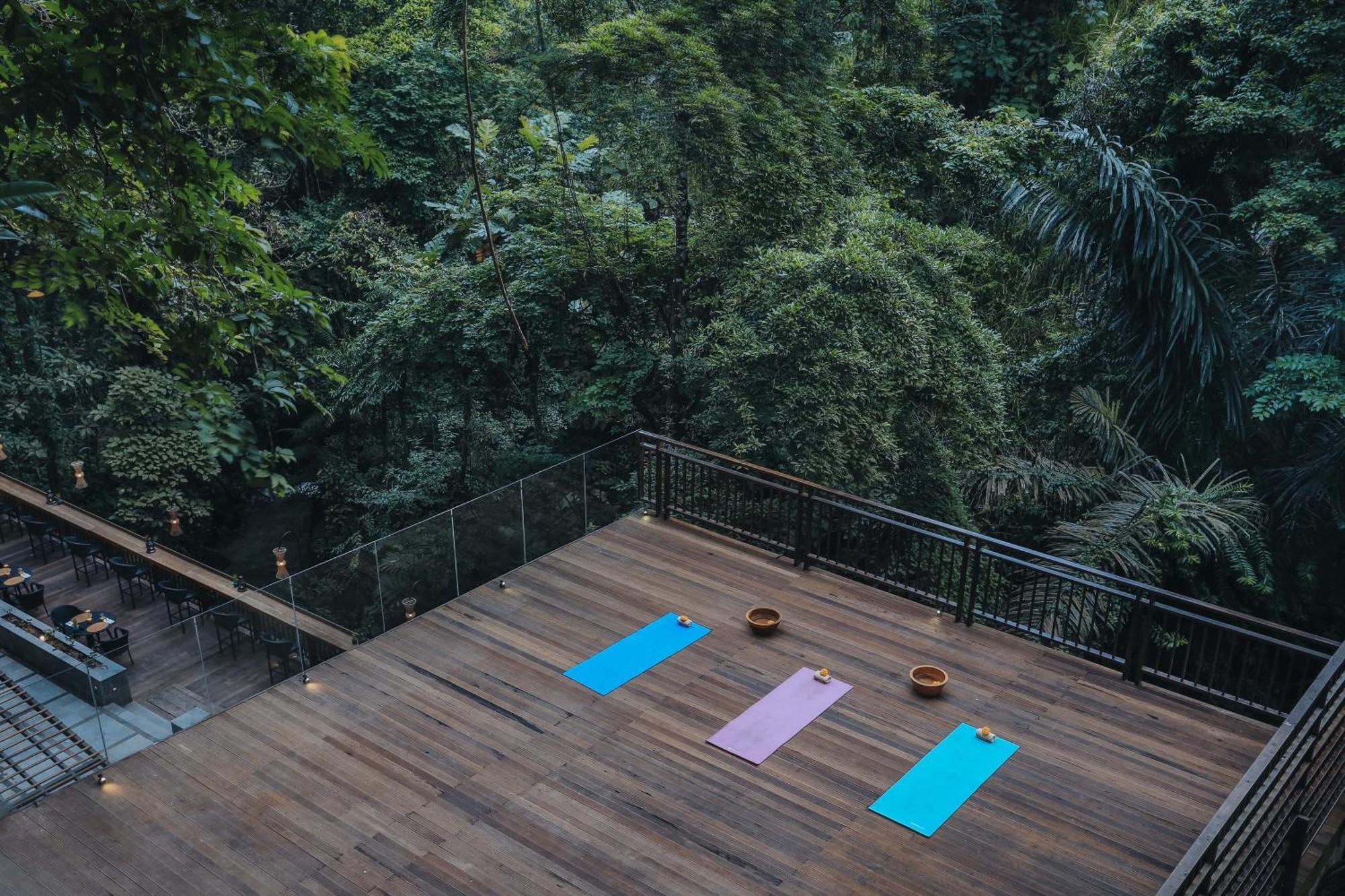 The Sebali Resort Убуд Екстер'єр фото The Yoga Deck
